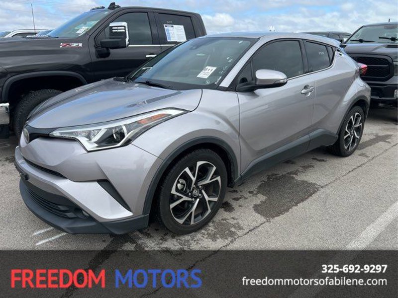 Used 2019 Toyota C-HR Limited image 1