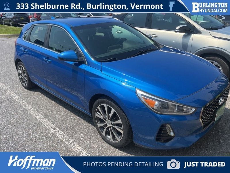 Used 2018 Hyundai Elantra GT image 1