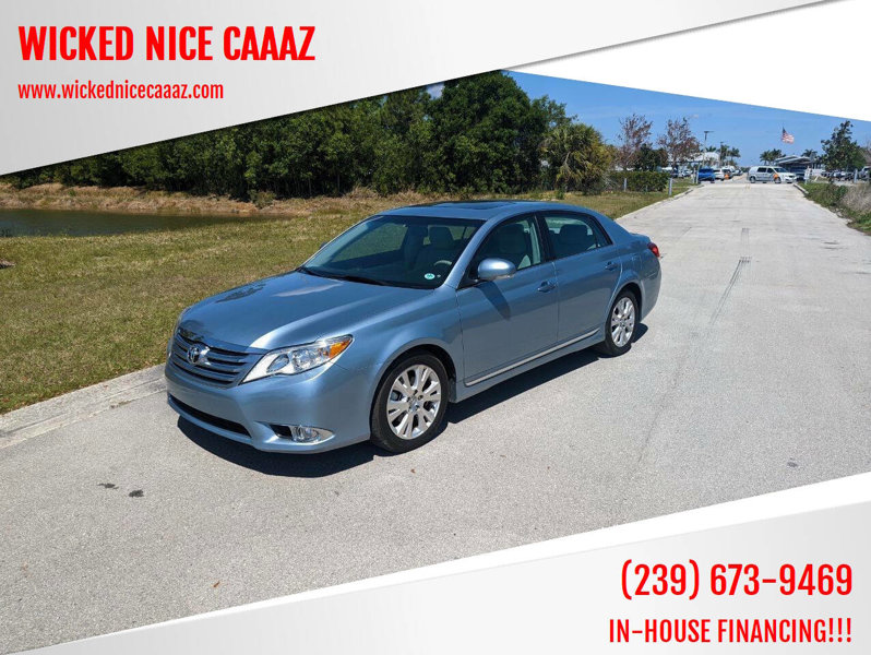 Used 2011 Toyota Avalon Limited image 1
