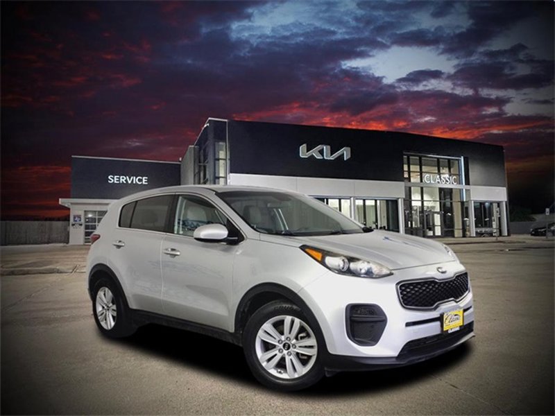 Certified 2019 Kia Sportage LX image 1