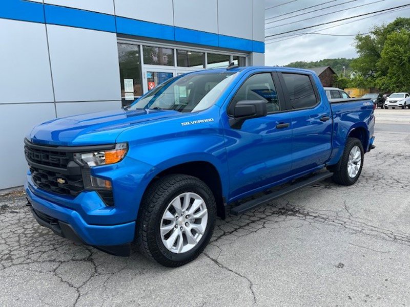 Certified 2022 Chevrolet Silverado 1500 Custom image 1