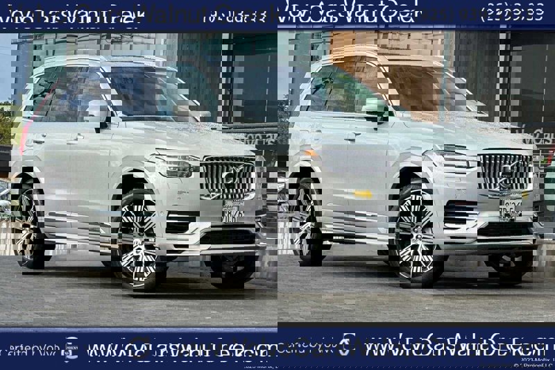Certified 2022 Volvo XC90 T8 Inscription image 1