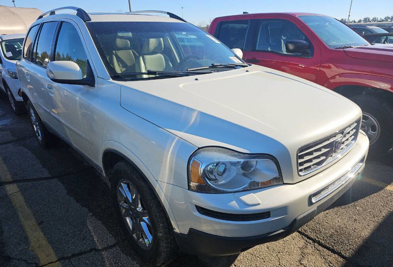 Used 2007 Volvo XC90 V8 image 1