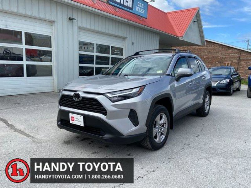 Certified 2022 Toyota RAV4 XLE image 1