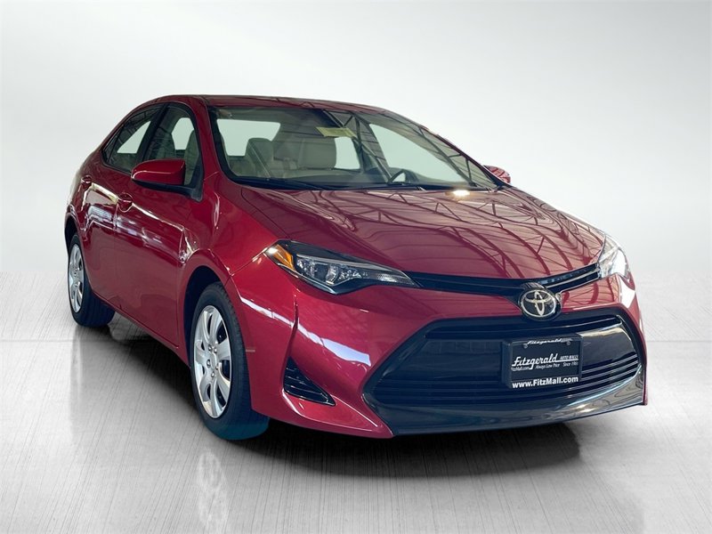 Used 2017 Toyota Corolla LE image 1