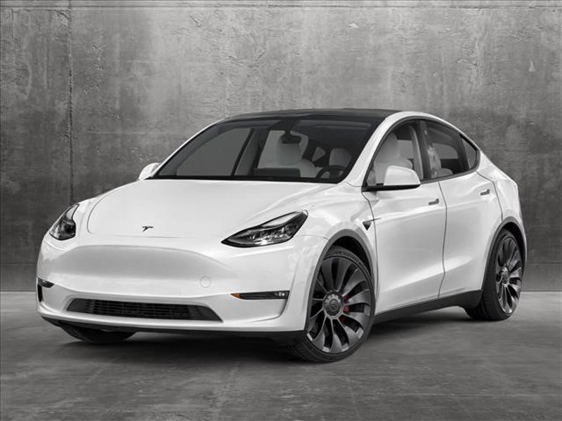 Used 2023 Tesla Model Y Long Range image 1