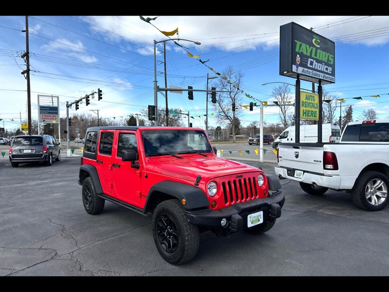 Used 2013 Jeep Wrangler Unlimited Sahara image 1