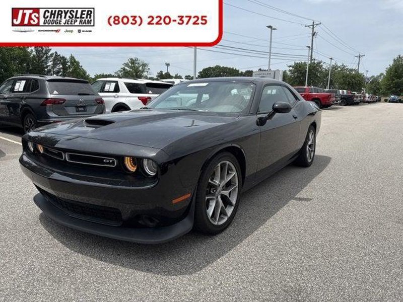 Certified 2023 Dodge Challenger GT image 1