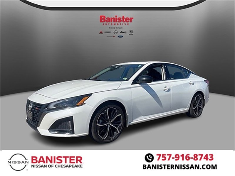 Certified 2024 Nissan Altima 2.5 SR w/ SR Premium Package image 1