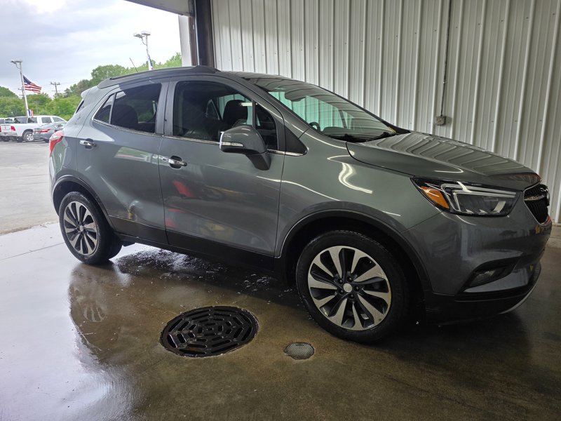 Used 2019 Buick Encore Essence image 1