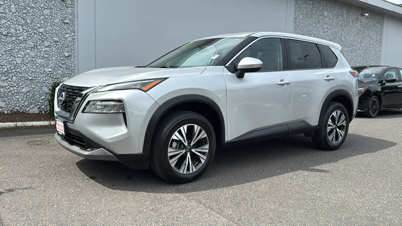 Certified 2023 Nissan Rogue SV image 1