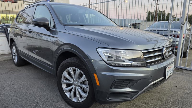 Certified 2020 Volkswagen Tiguan S image 1