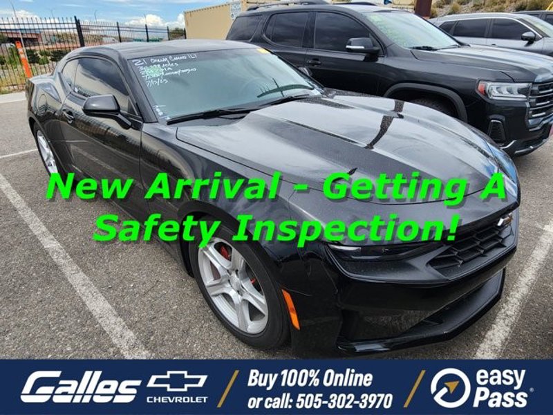 Certified 2021 Chevrolet Camaro LT image 1