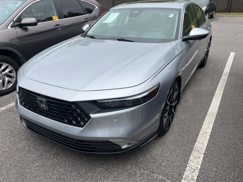 Certified 2023 Honda Accord Touring image 1