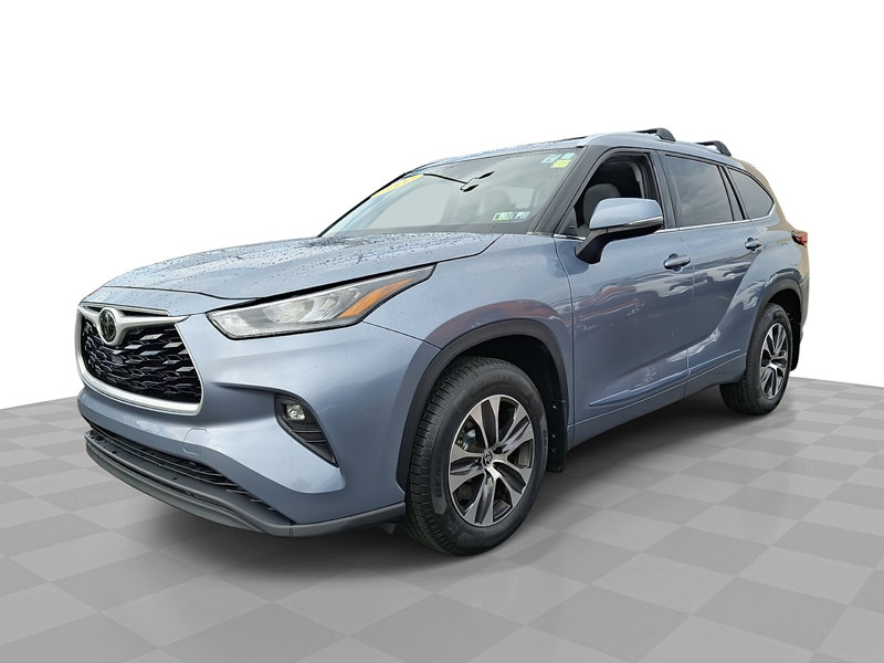 Used 2020 Toyota Highlander XLE image 1