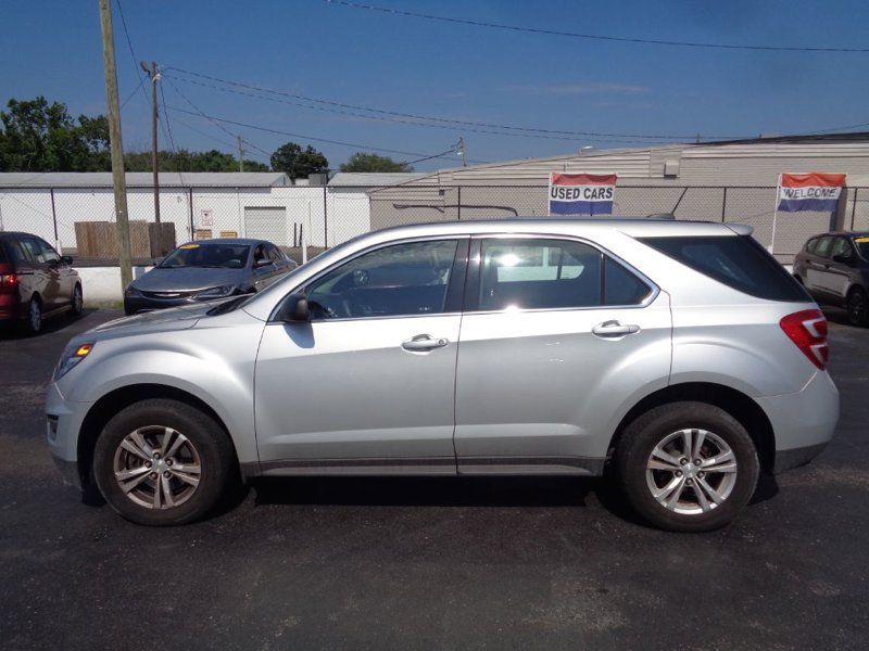 Used 2016 Chevrolet Equinox LS image 1