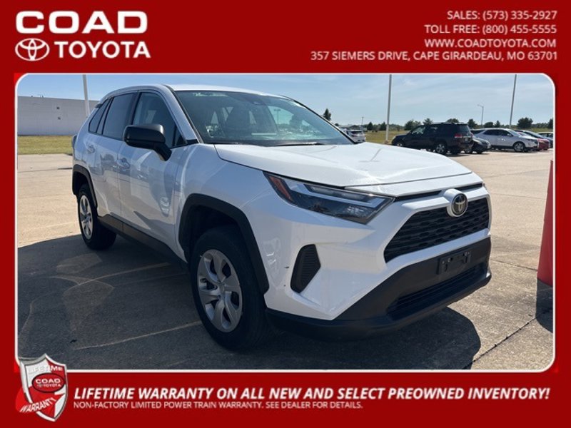 Used 2024 Toyota RAV4 LE image 1