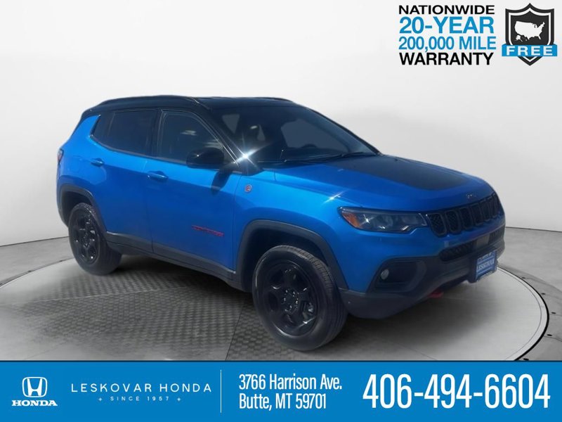 Used 2023 Jeep Compass Trailhawk image 1