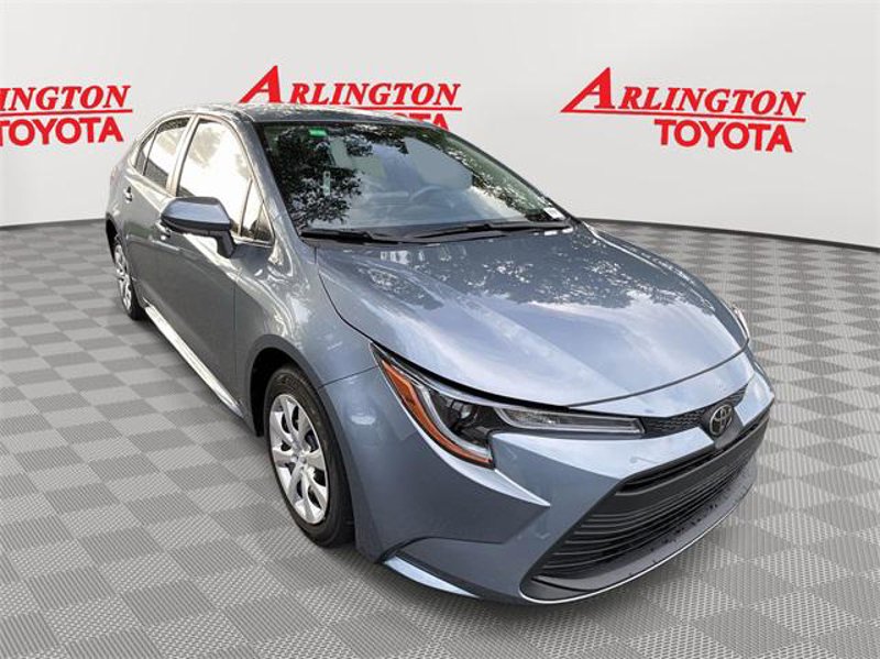 Used 2023 Toyota Corolla LE image 1