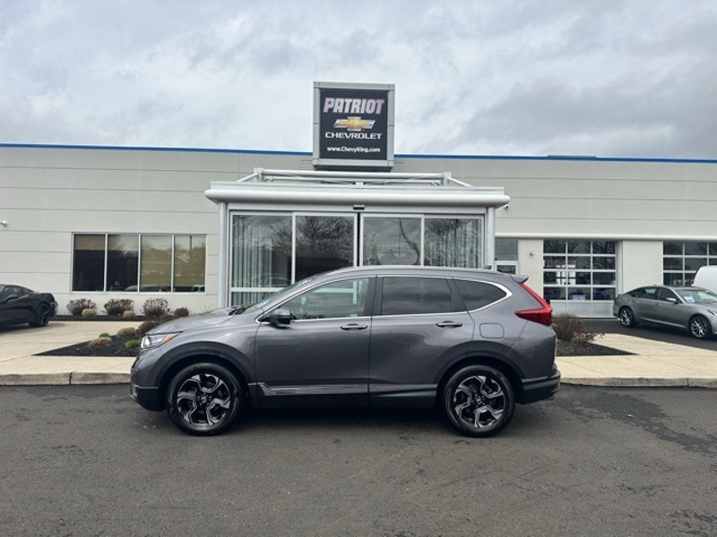Used 2018 Honda CR-V Touring image 1