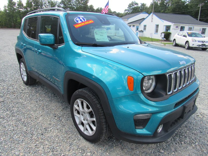 Used 2021 Jeep Renegade Latitude w/ Luxury Group I image 1