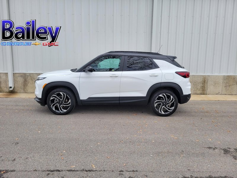 Certified 2024 Chevrolet TrailBlazer RS w/ Driver Confidence Package image 1