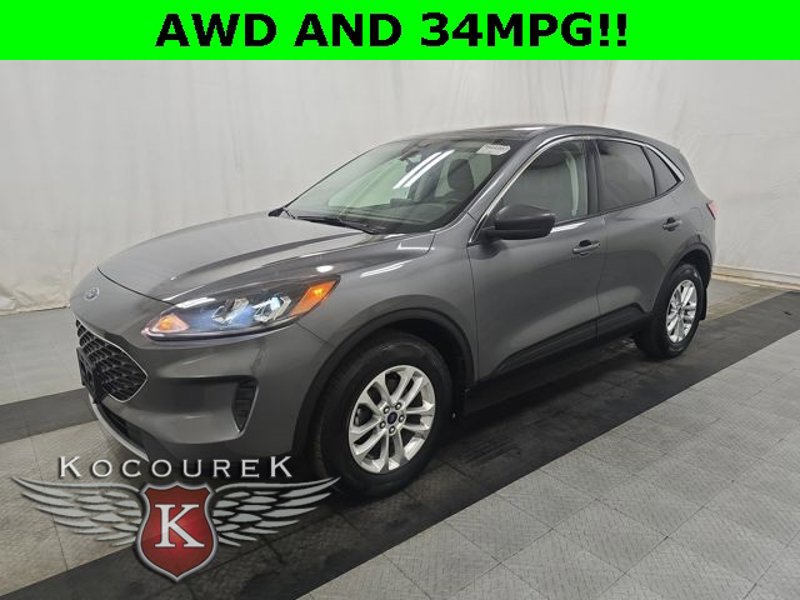 Used 2022 Ford Escape SE image 1