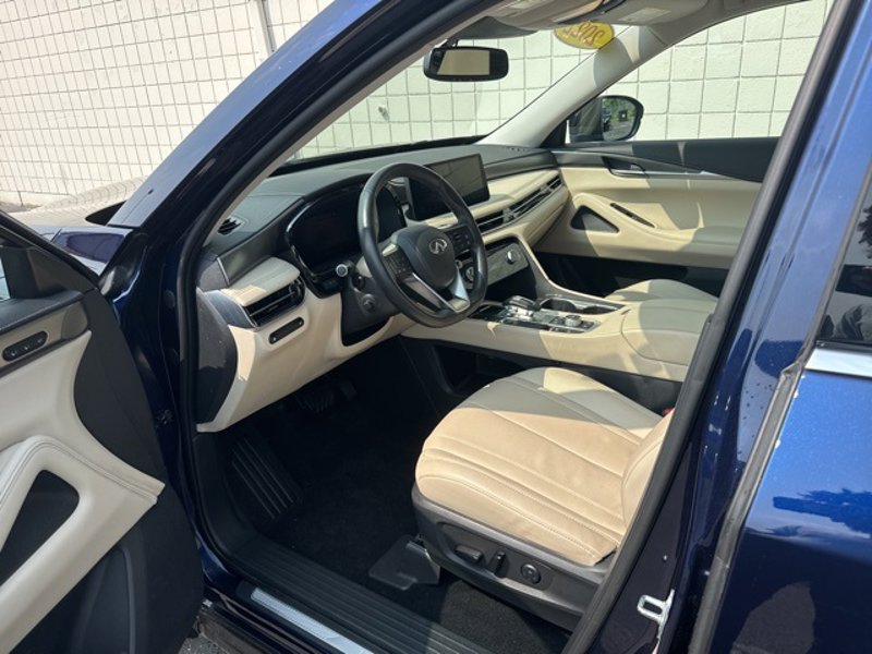 Certified 2022 INFINITI QX60 Luxe w/ Cargo Package image 1