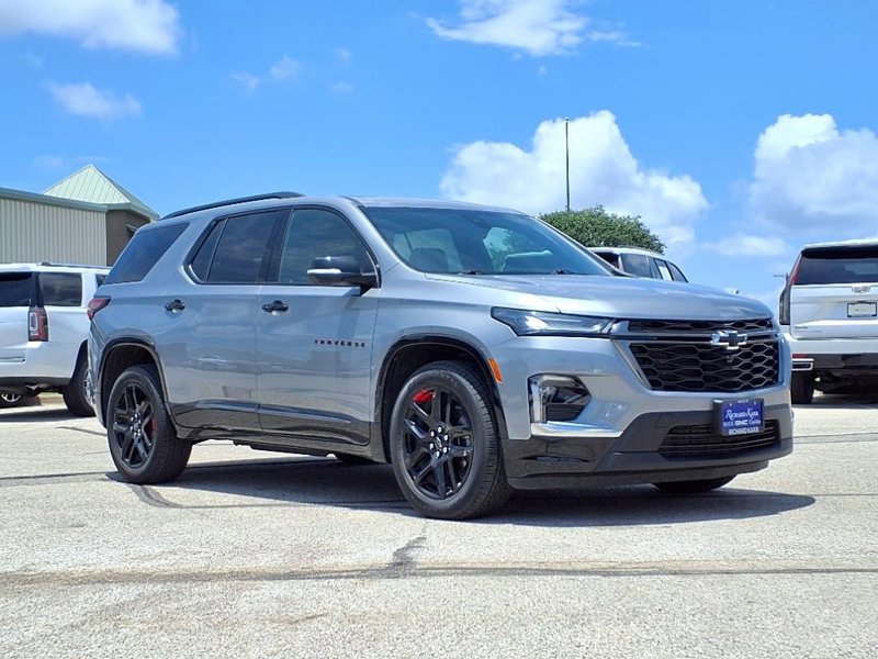 Certified 2023 Chevrolet Traverse Premier w/ Redline Edition image 1