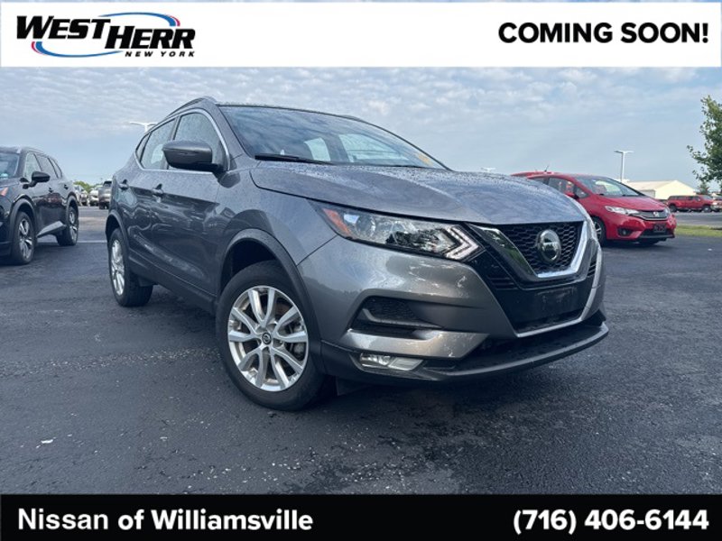 Certified 2022 Nissan Rogue Sport SV image 1