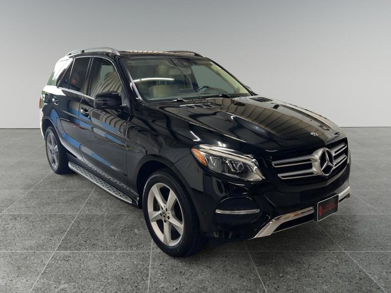 Used 2018 Mercedes-Benz GLE 350 4MATIC w/ Premium 2 Package image 1