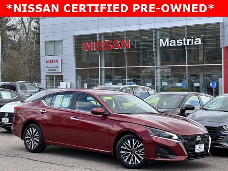 Certified 2023 Nissan Altima 2.5 SV image 1