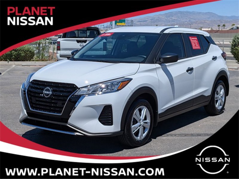 Certified 2025 Nissan Kicks Play S image 1