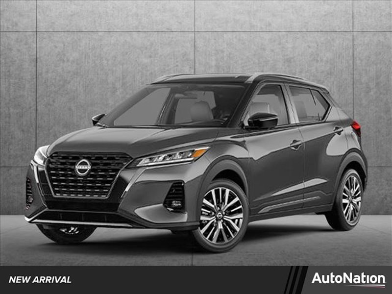 Used 2023 Nissan Kicks S image 1