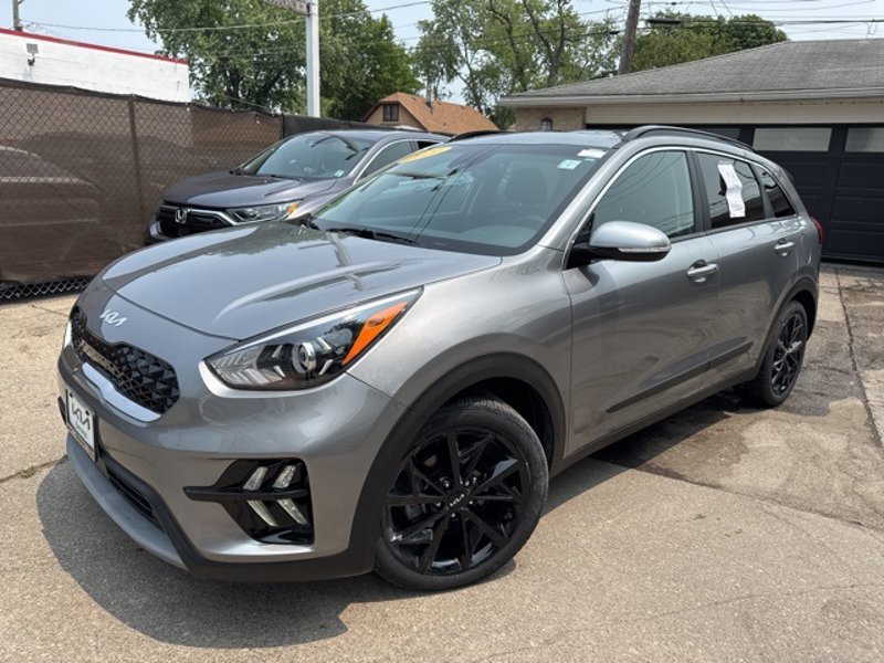 Certified 2022 Kia Niro Touring Special Edition image 1