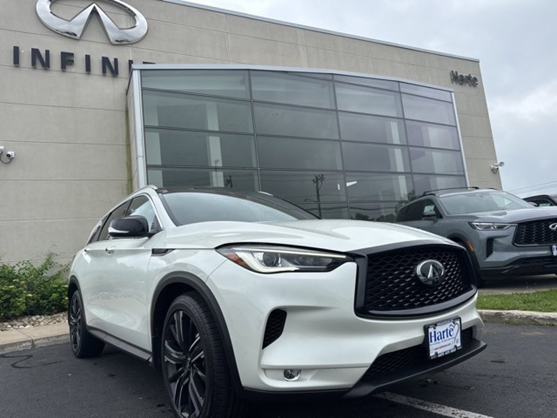 Certified 2022 INFINITI QX50 Luxe w/ Appearance Package image 1