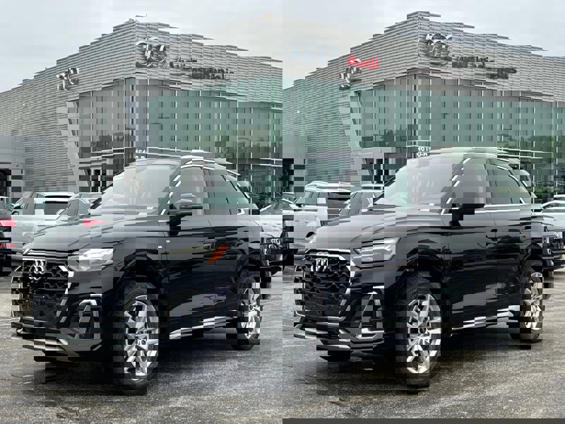 Certified 2022 Audi Q5 2.0T Premium w/ Convenience Package image 1