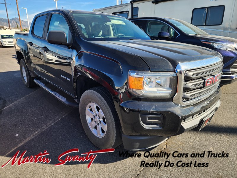 Used 2017 GMC Canyon 2WD Crew Cab w/ Convenience Package image 1