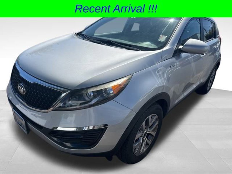 Used 2016 Kia Sportage LX image 1