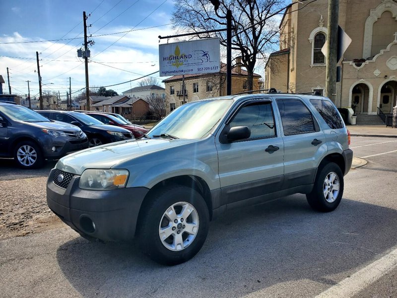 Used 2007 Ford Escape XLT image 1