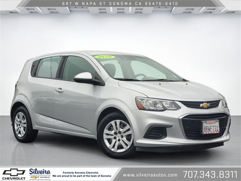 Used 2020 Chevrolet Sonic LT image 1