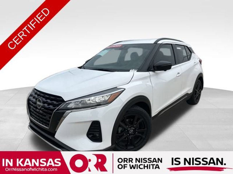 Certified 2022 Nissan Kicks SR w/ Premium Package image 1