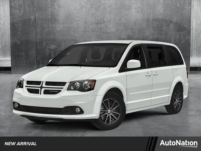 Used 2017 Dodge Grand Caravan GT image 1