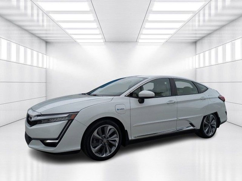 Used 2018 Honda Clarity Touring image 1