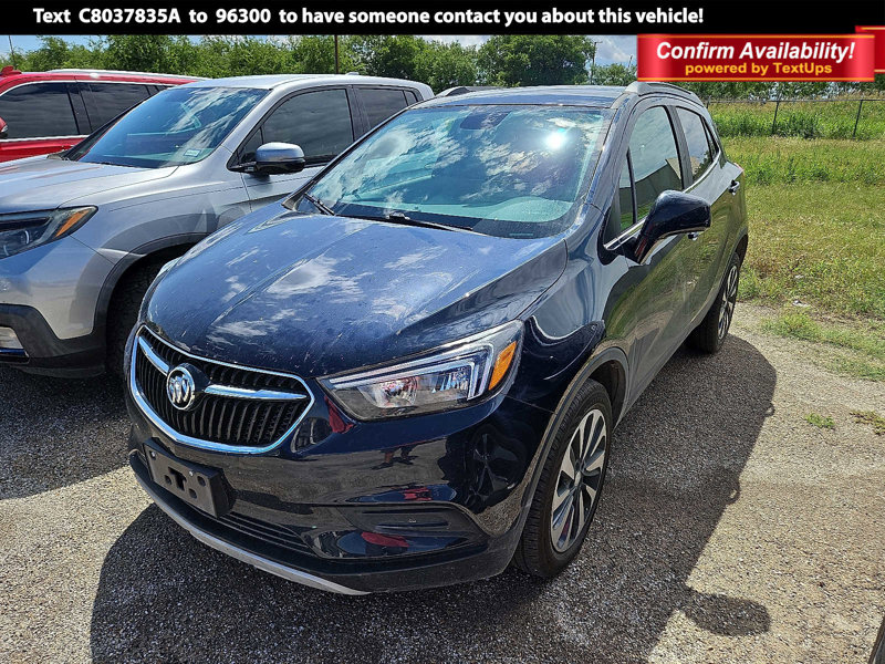 Used 2022 Buick Encore Preferred image 1