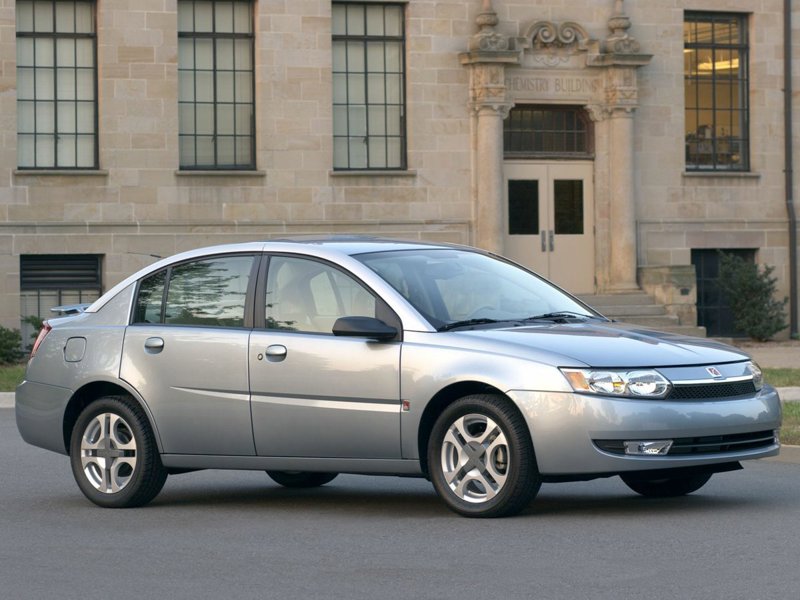 Used 2004 Saturn ION Level 2 image 1