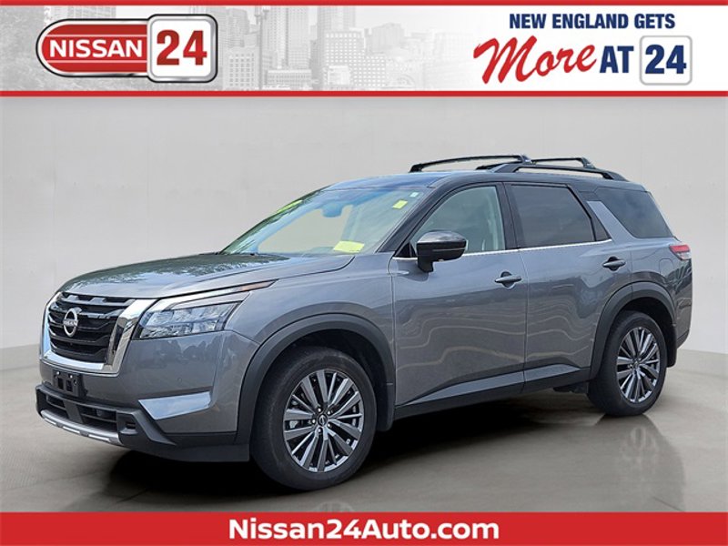 Certified 2025 Nissan Pathfinder SL w/ SL Premium Package image 1