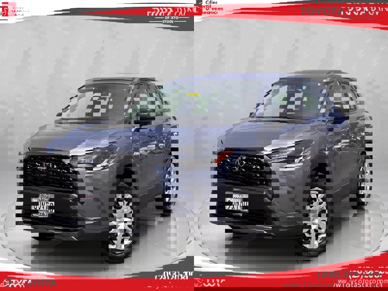 Certified 2024 Toyota Corolla Cross L image 1