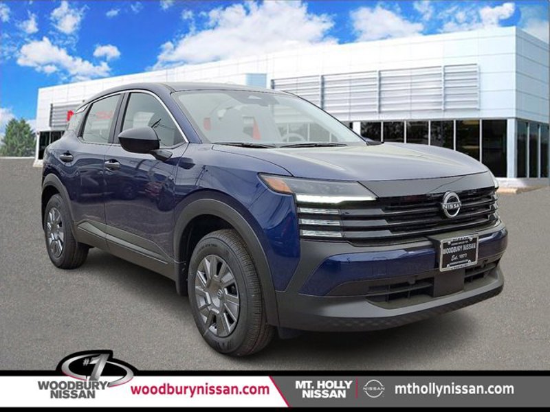Certified 2025 Nissan Kicks S image 1