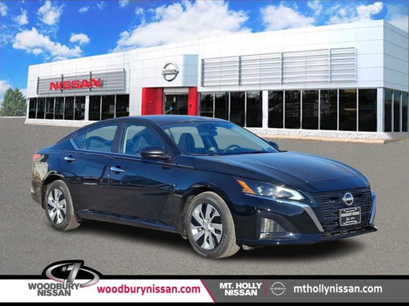 Certified 2024 Nissan Altima 2.5 S image 1